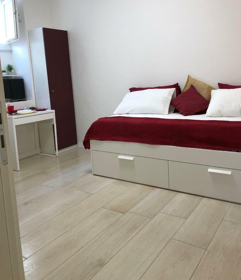 Fv Studios Riviera Napoli Eksteriør billede